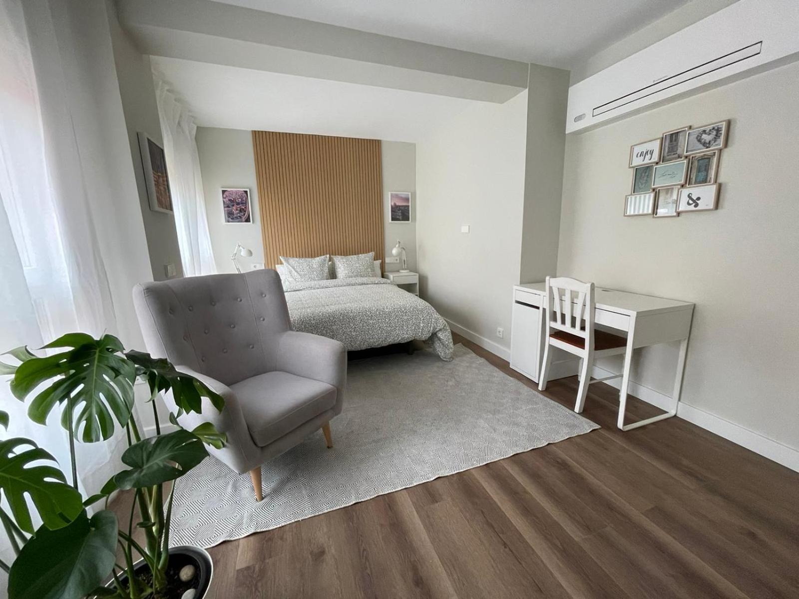 Rooms Madrid Rio Exterior foto